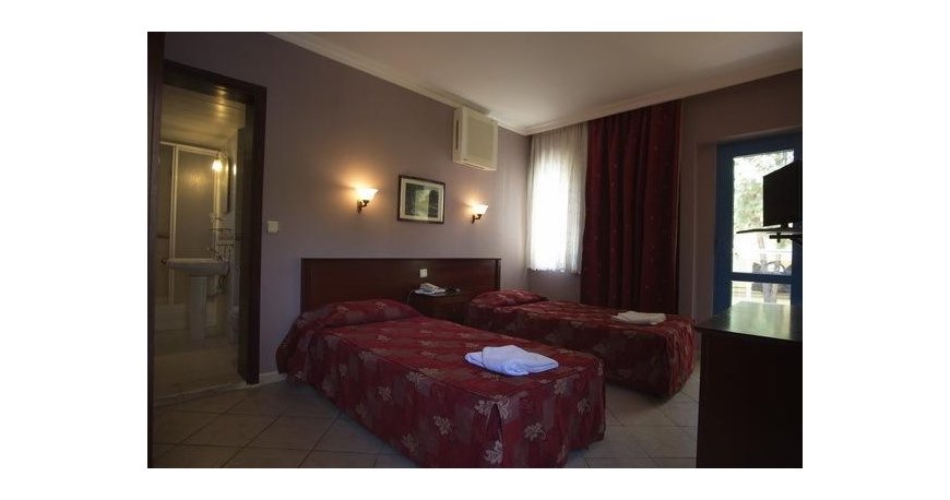 اتاق هتل مرسوی اکسکلوسیو آکوا