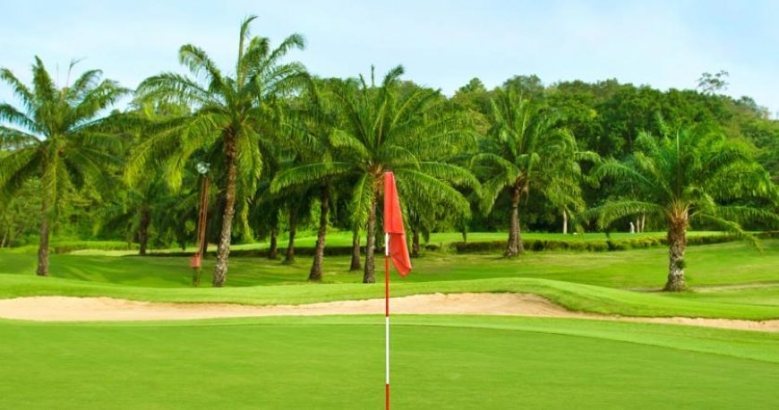 زمین گلف هتل بنیان تری پوکت زمین گلف هتل بنیان تری پوکت