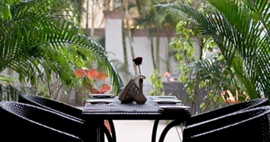 رستوران هتل لا گولز رستوران هتل لا گولز