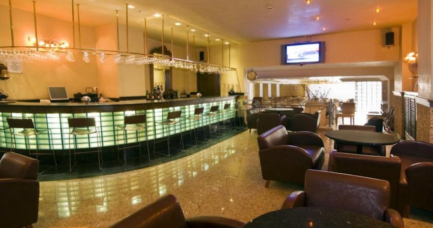 رستوران هتل بیوک کبان