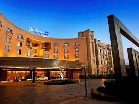 هتل رادیسون بلو پلازا