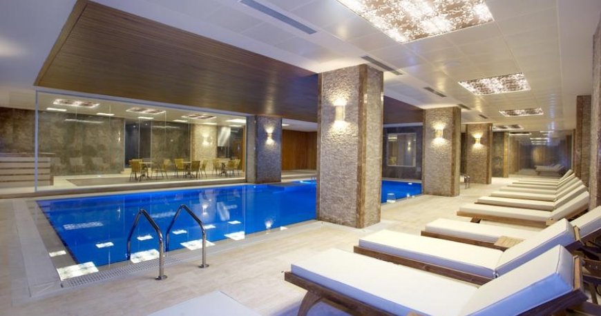 استخر هتل گرند گولسوی استانبول