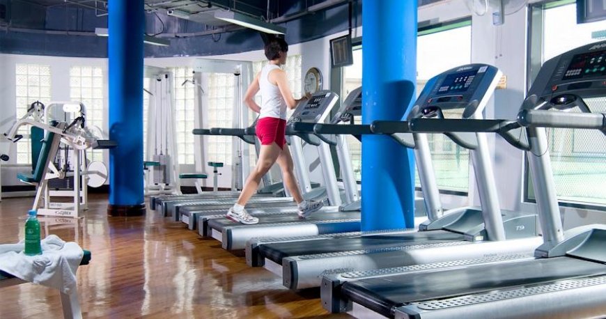 سالن بدن سازی هتل رنسانس کوالالامپور