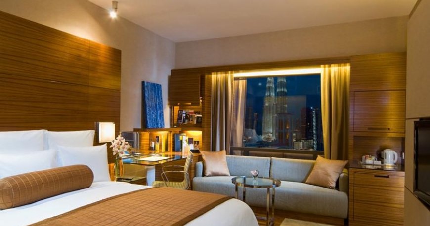 لابی هتل رنسانس کوالالامپور