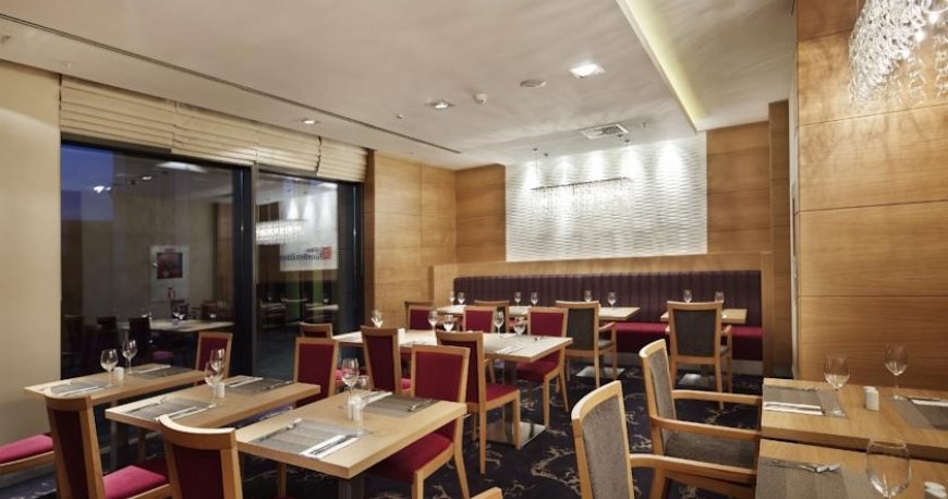 هتل هیلتون گاردن این گلدن هورن