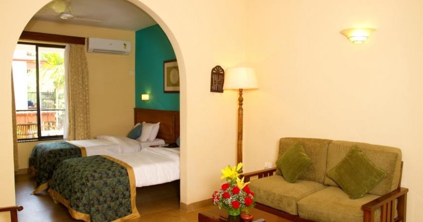 استخر هتل پراید سان ویلیج گوا