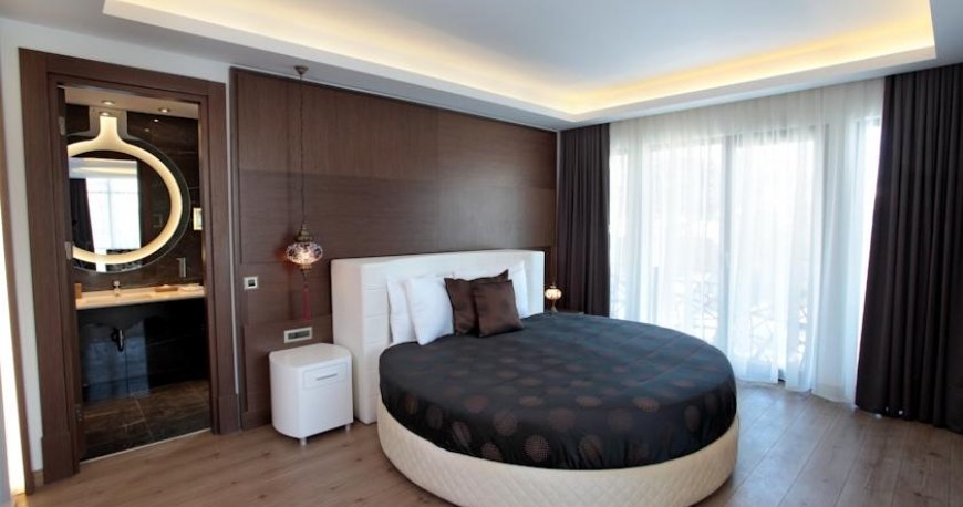 اتاق هتل دورا