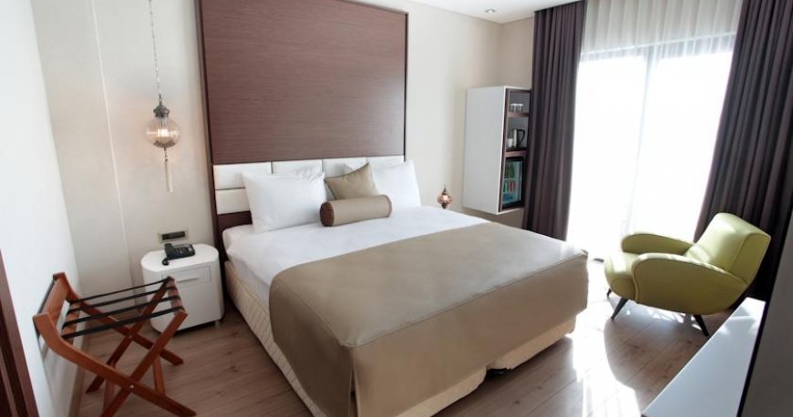 اتاق هتل دورا