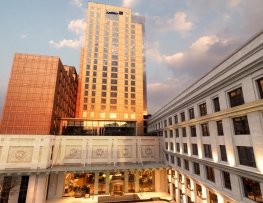 هتل رادیسون بلو