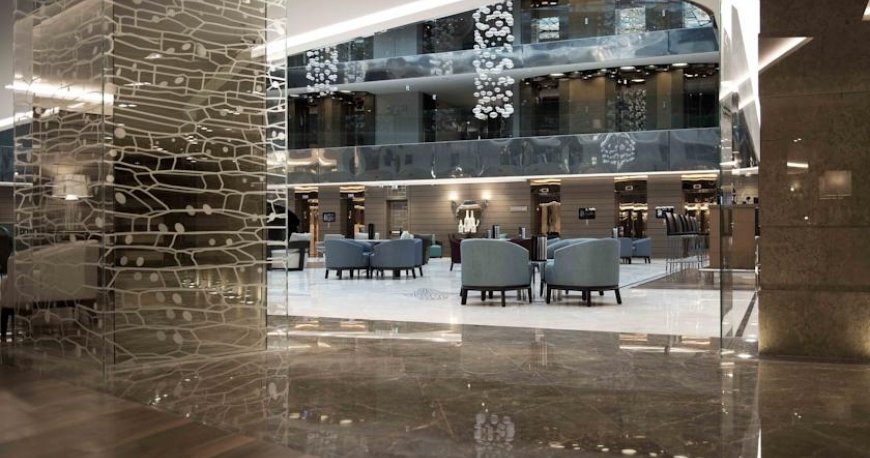 رستوران هتل رادیسون بلو استانبول