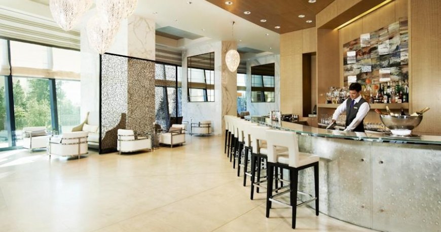 رستوران هتل فیرمونت باکو