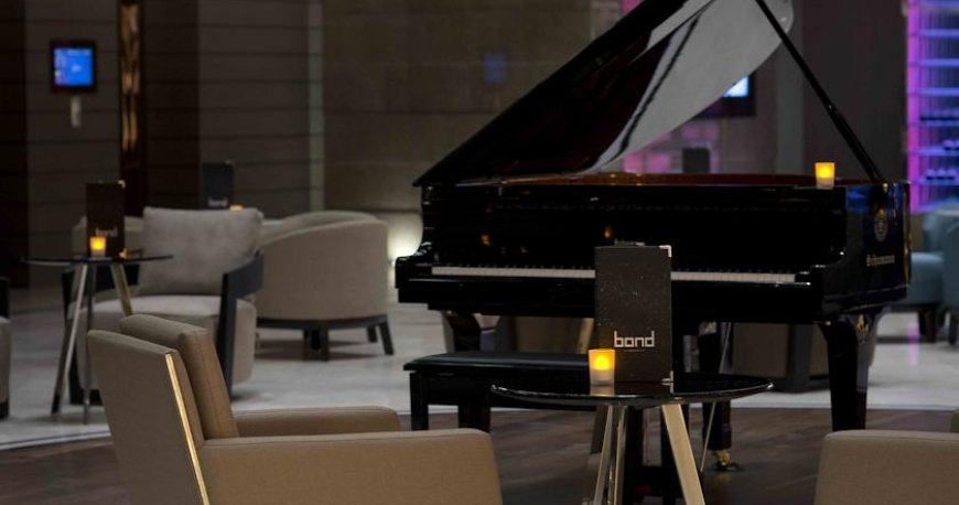 رستوران هتل رادیسون بلو استانبول