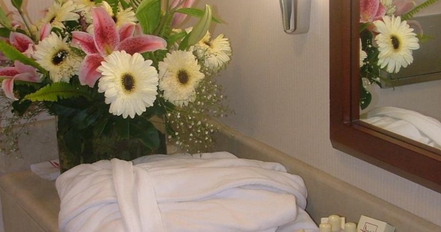 اتاق هتل میدی