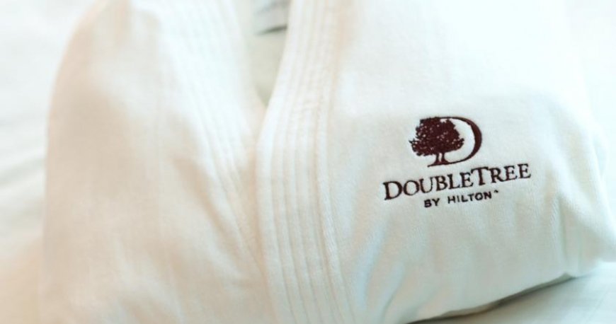 هتل دابل تری بای هیلتون