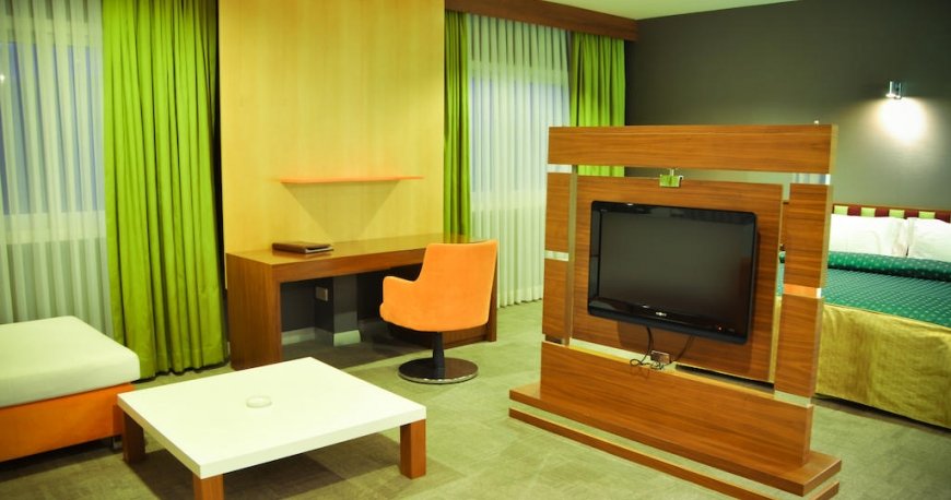 اتاق هتل کرسنت بیچ باکو