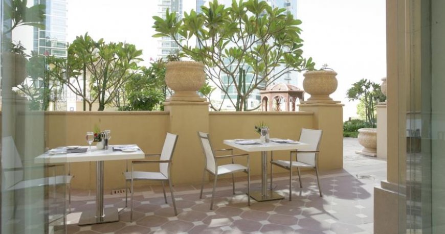 رستوران هتل هاتورن دبی