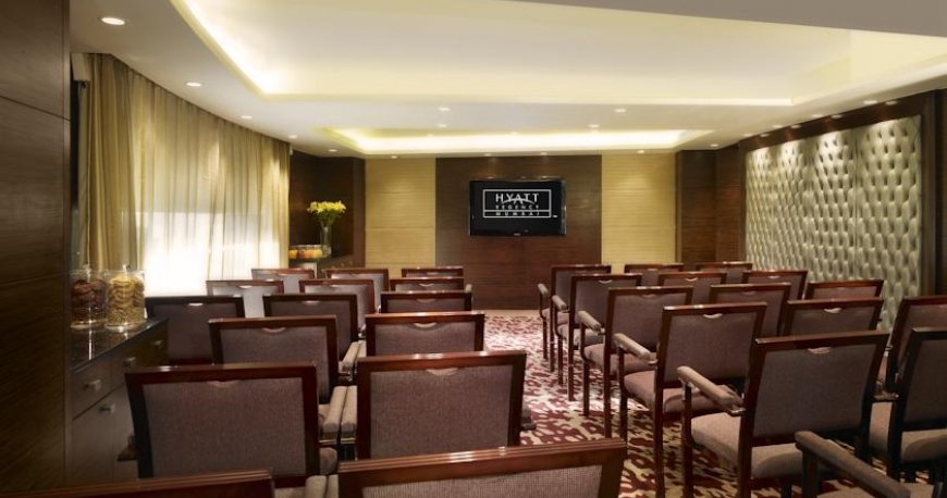 لابی هتل حیات ریجنسی بمبئی لابی هتل حیات ریجنسی بمبئی