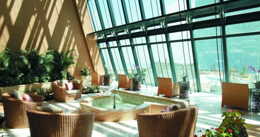 لابی هتل فیرمونت باکو