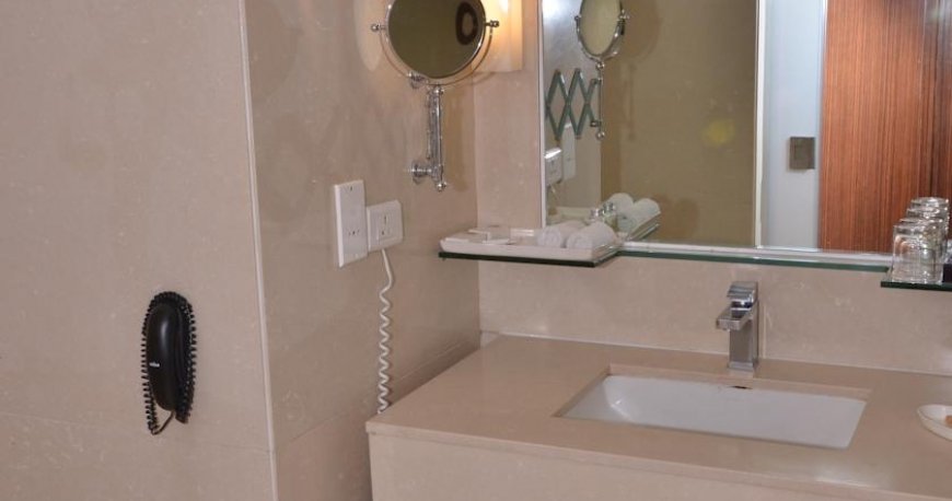 اتاق هتل کانتری این دهلی اتاق هتل کانتری این دهلی