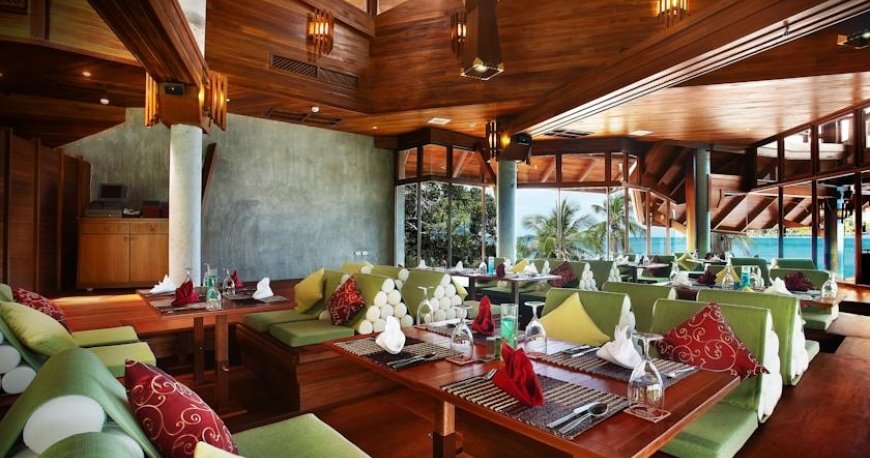 رستوران هتل نورا بوری ساموئی