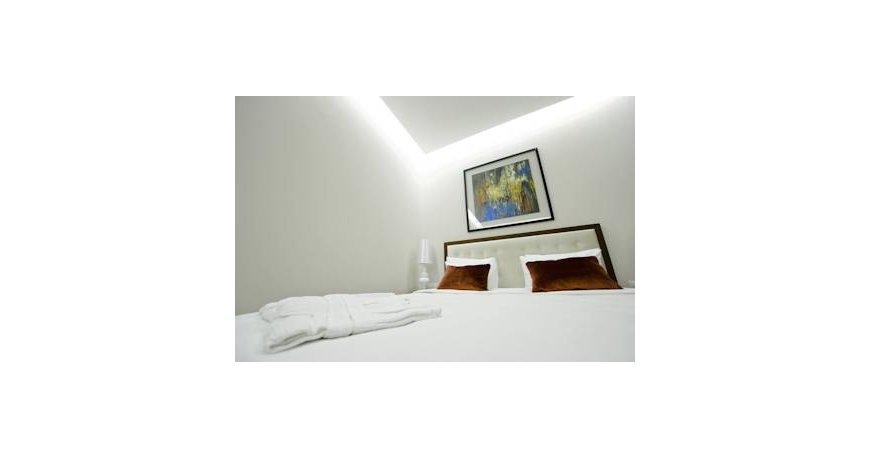 اتاق هتل گلدن پالاس تفلیس