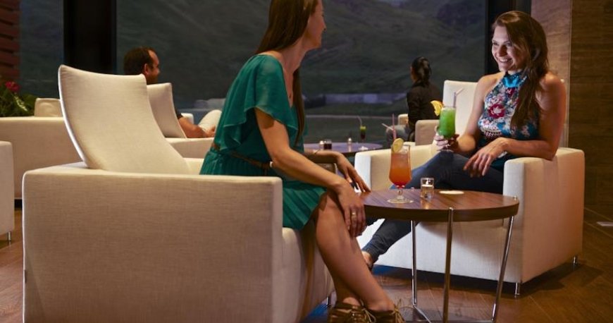 رستوران هتل زیرو فیت