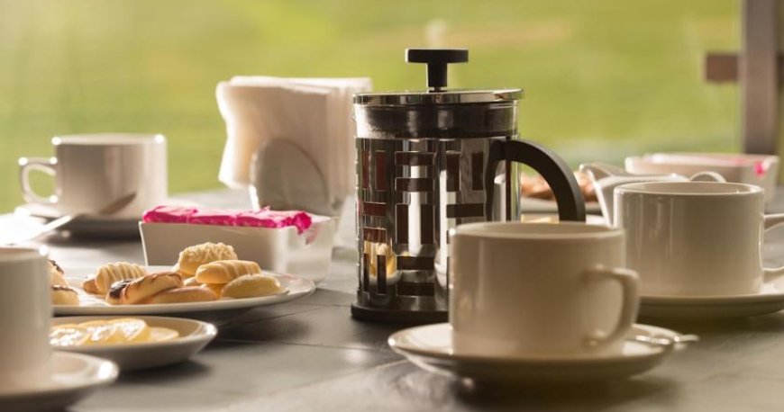 رستوران هتل زیرو فیت