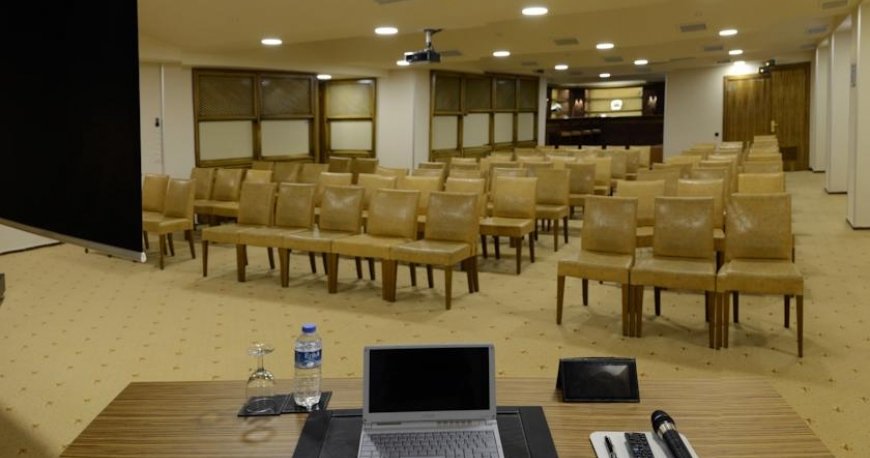 رستوران هتل بیوک کبان