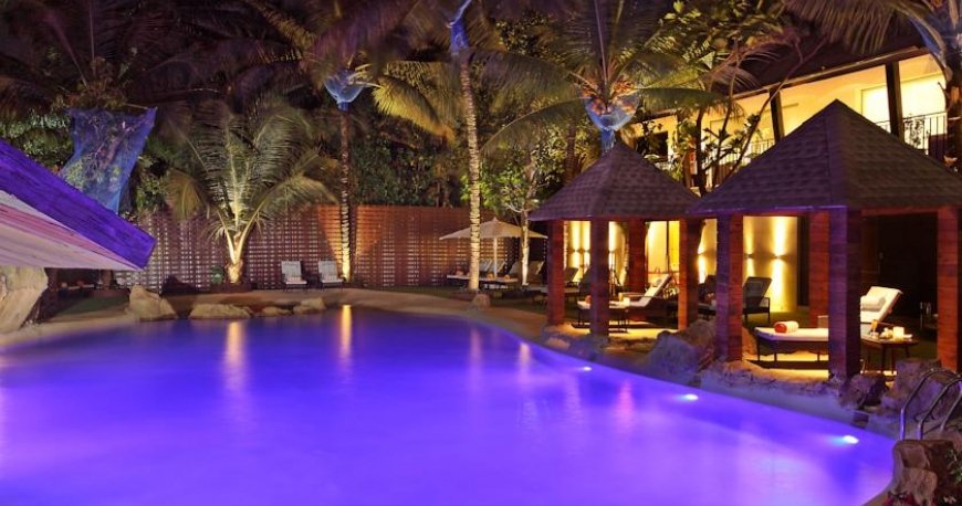 استخر هتل نووتل گوا هند استخر هتل نووتل گوا هند