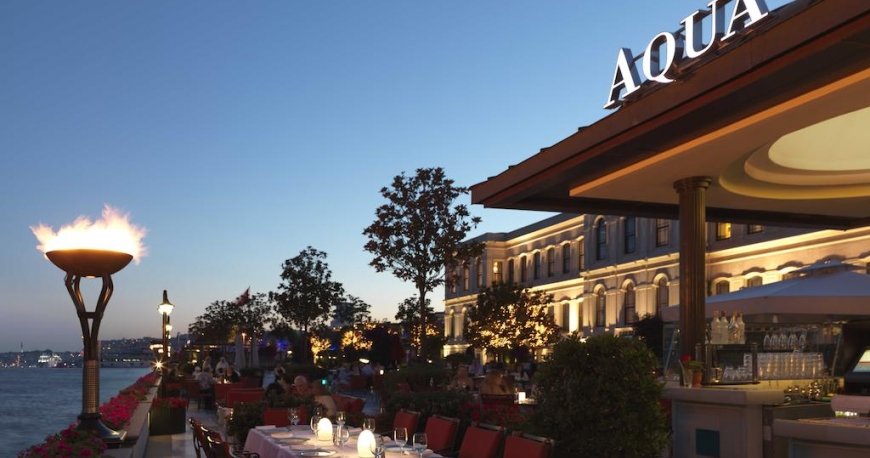 رستوران هتل فور سیزنز بسفروس استانبول