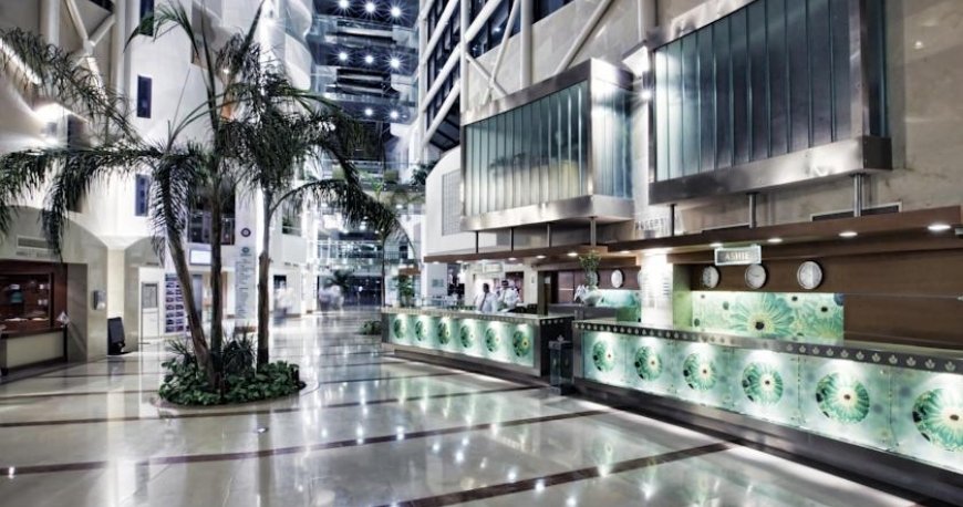 هتل کرنلیا دلوکس آنتالیا ترکیه 