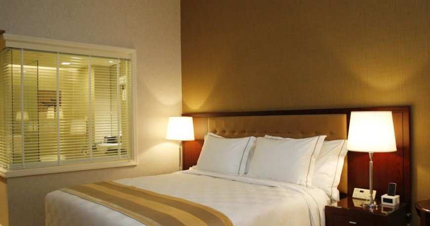 اتاق هتل اکواتوریال هوشی مین 