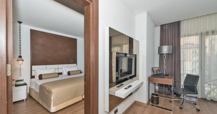 اتاق هتل دورا