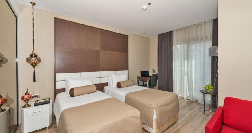 اتاق هتل دورا