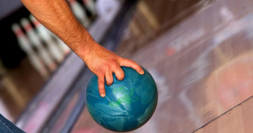 بولینگ هتل آریا کلارس کوش آداسی ترکیه 