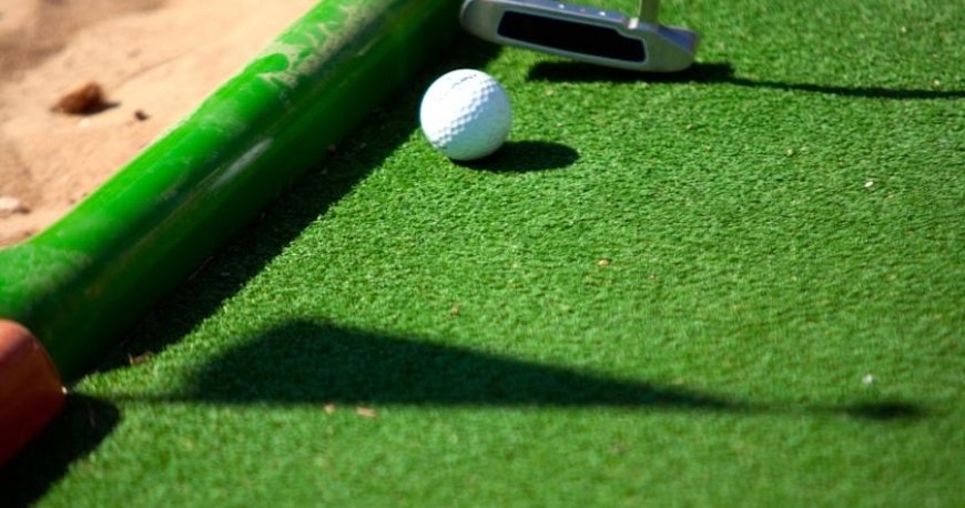 مینی گلف هتل آریا کلارس کوش آداسی ترکیه 