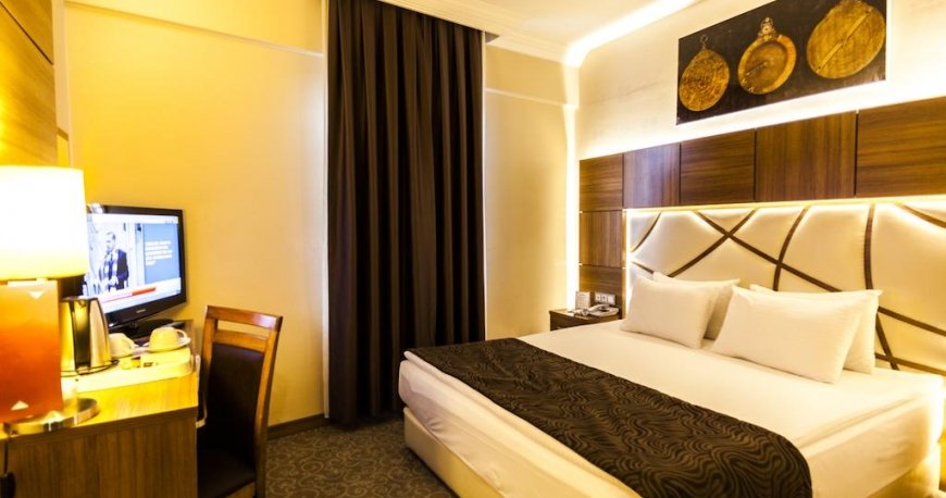 اتاق هتل رومی قونیه