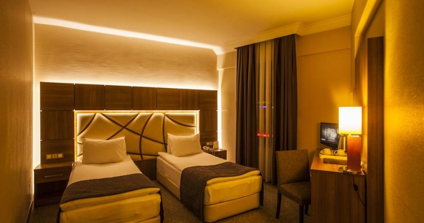 اتاق هتل رومی قونیه