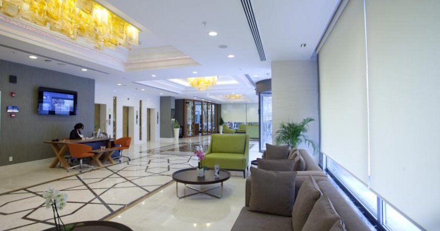 لابی هتل پارما و اسپا تکسیم