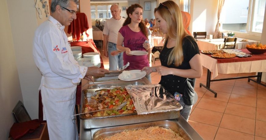 هتل رستوران گرند میلان استانبول