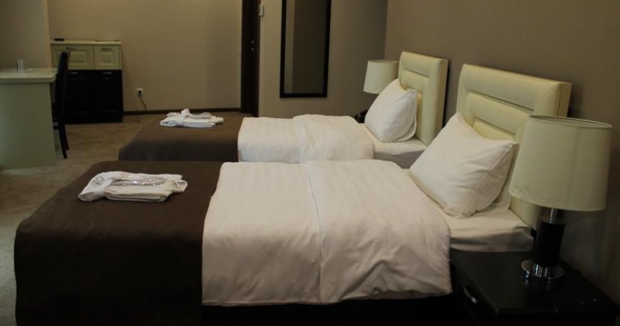 اتاق هتل دلابائوری