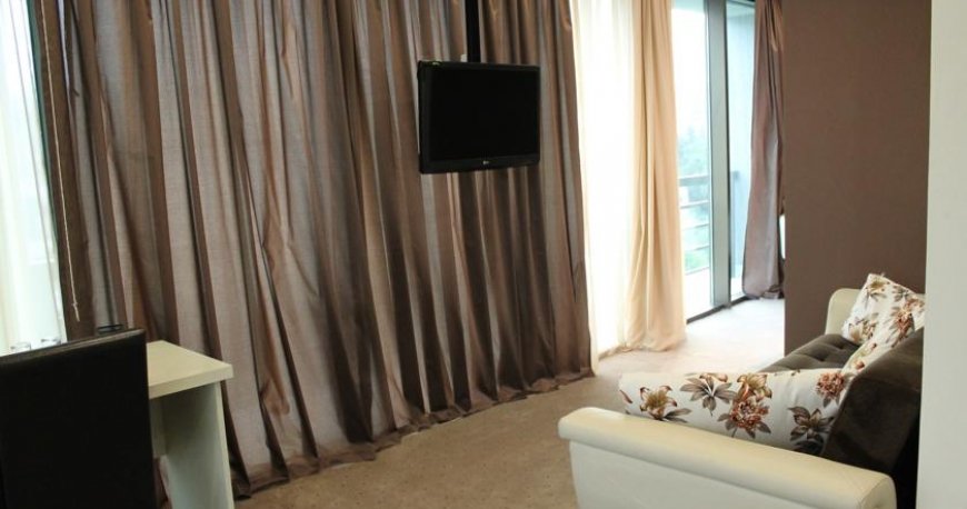 اتاق هتل دلابائوری