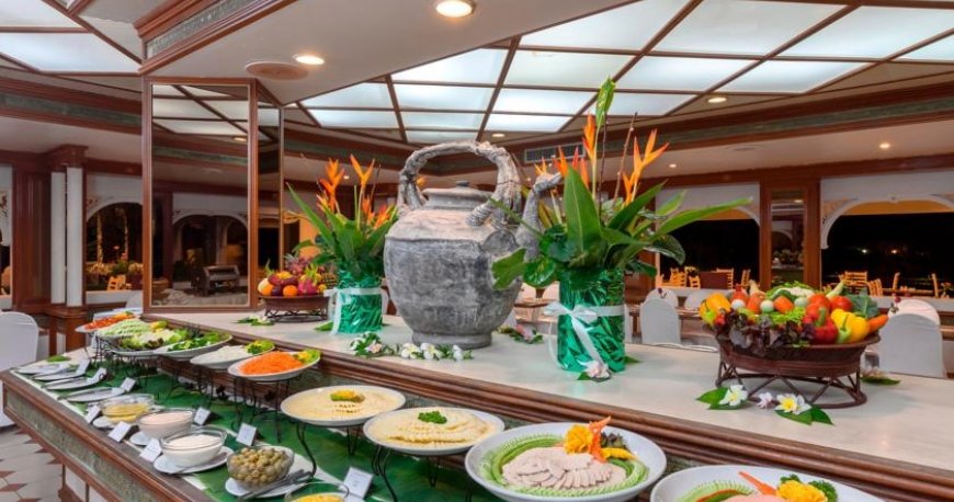 رستوران هتل تاورن پالم پیچ ریزورت رستوران هتل تاورن پالم پیچ ریزورت