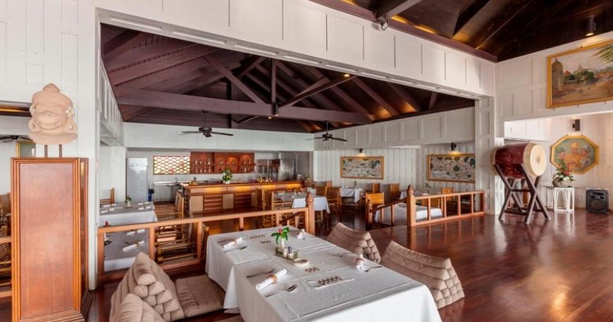 رستوران هتل تاورن پالم پیچ ریزورت رستوران هتل تاورن پالم پیچ ریزورت