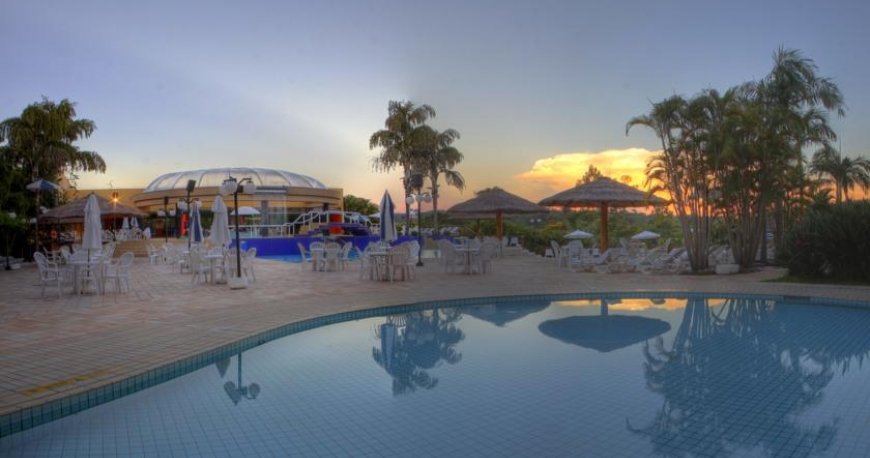 استخر هتل مابو ترماس ایگواسو استخر هتل مابو ترماس ایگواسو