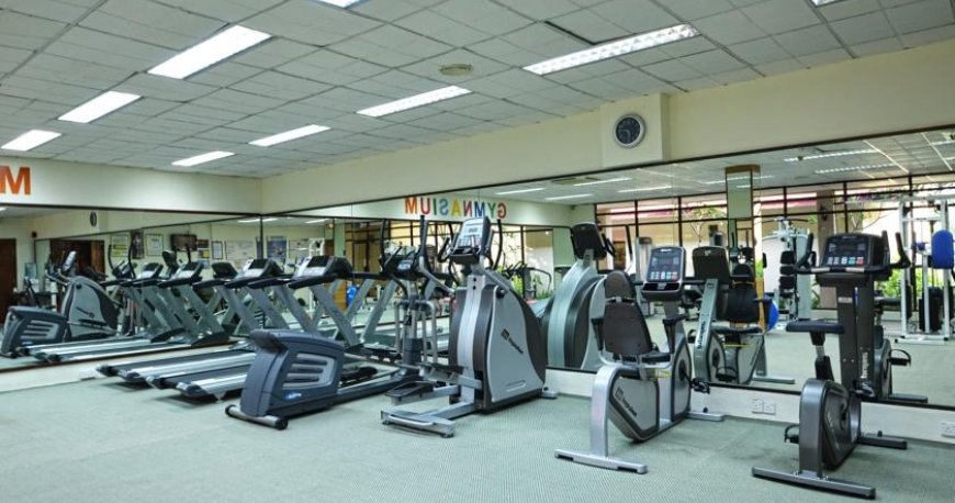 سالن بدنسازی هتل هالیدی ویلا لنکاوی مالزی سالن بدنسازی هتل هالیدی ویلا لنکاوی مالزی