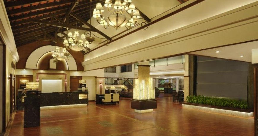 هتل دابل تری بای هیلتون