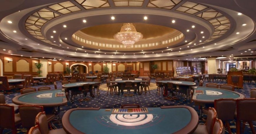 لابی هتل حیات ریجنسی جیجو