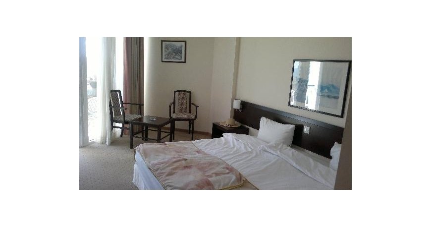 اتاق هتل سالامیس بی کنتی فاماگوستا