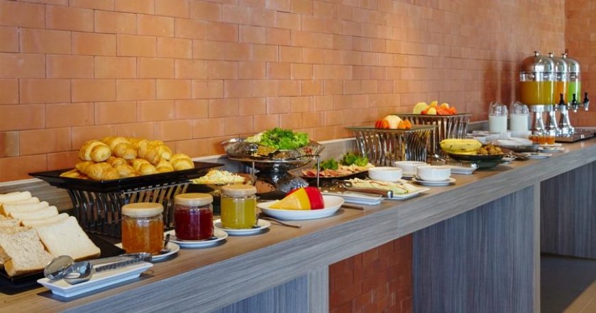 رستوران هتل پریمیر این پاتایا